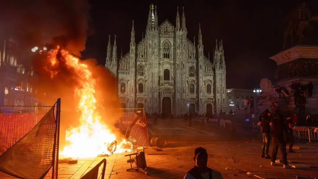 Italia trimite trupe la Milano după zile de revolte
