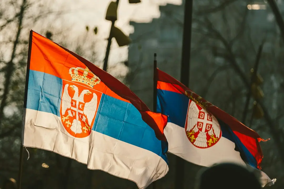 Serbia la vot: studenții provoacă puterea lui Vučić
