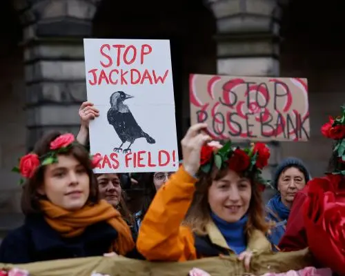 Guvernul britanic a aprobat controversatul zăcământ de gaze Jackdaw